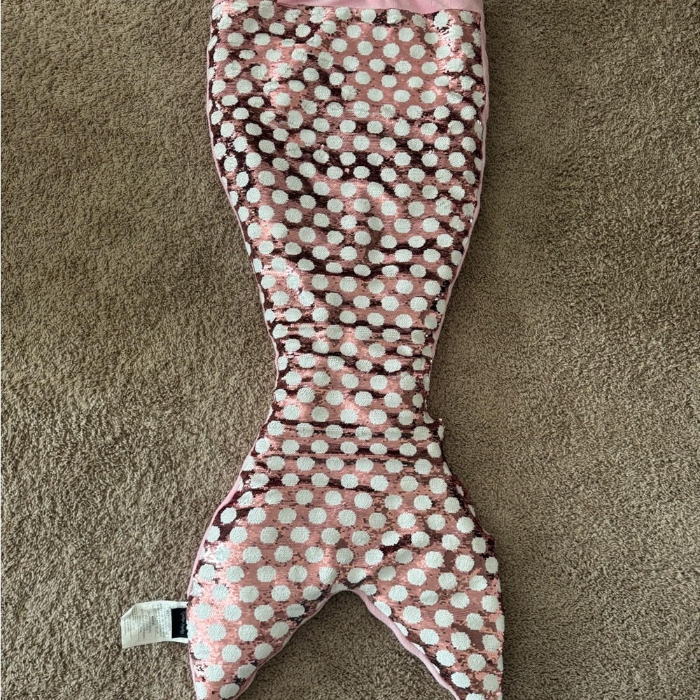 Cynthia Rowley mermaid tail blanket
